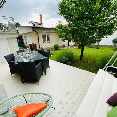 Apartman Sweet Garden K&A Ζάγκρεμπ Εξωτερικό φωτογραφία